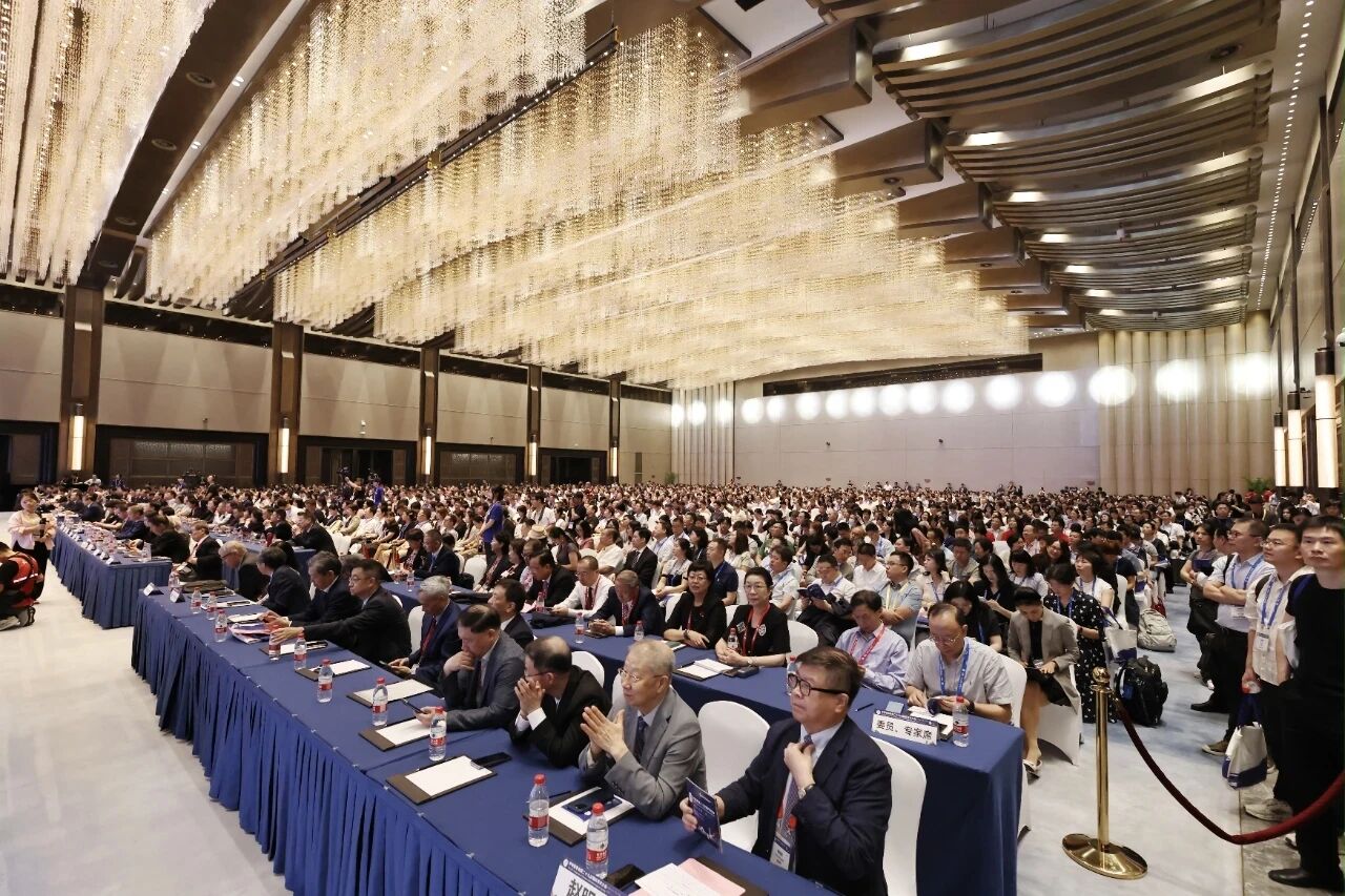 今年杭州眼科學(xué)術(shù)大會(huì)，又是哪個(gè)公益展位玩出了新高度？